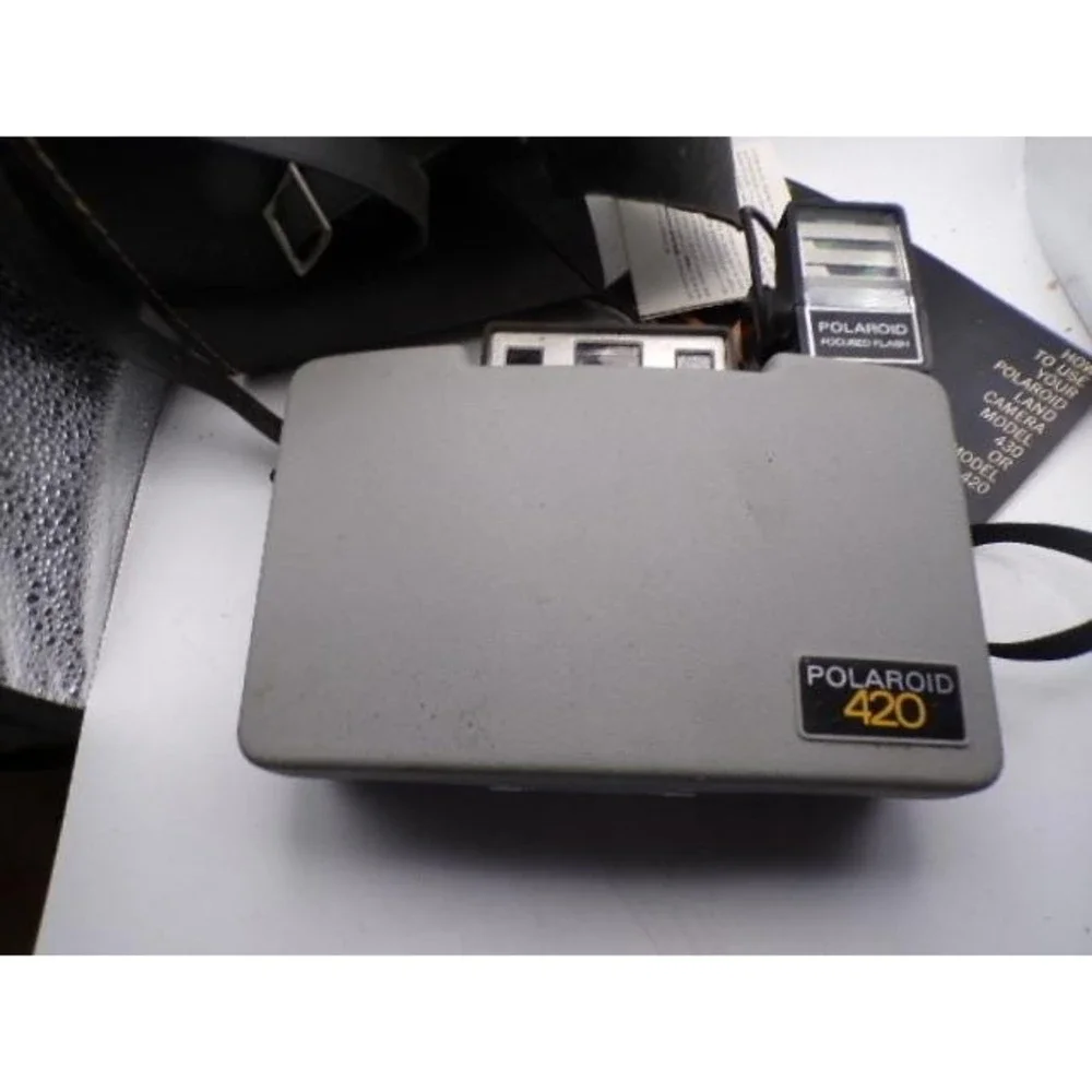 Vintage Polaroid 420 Automatic Land Camera with Focused Flash Case&Manual READ‎